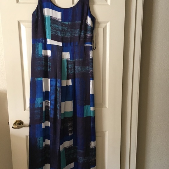 Clothes - Picture 5 of 5